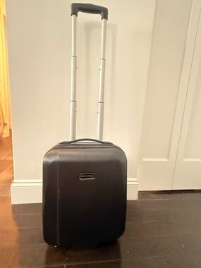 Black Rolling Carry-On with Telescoping Handle